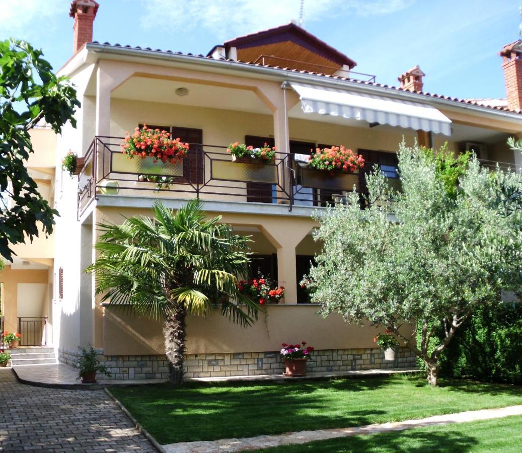 Apartments Ritosa بوريتش المظهر الخارجي الصورة