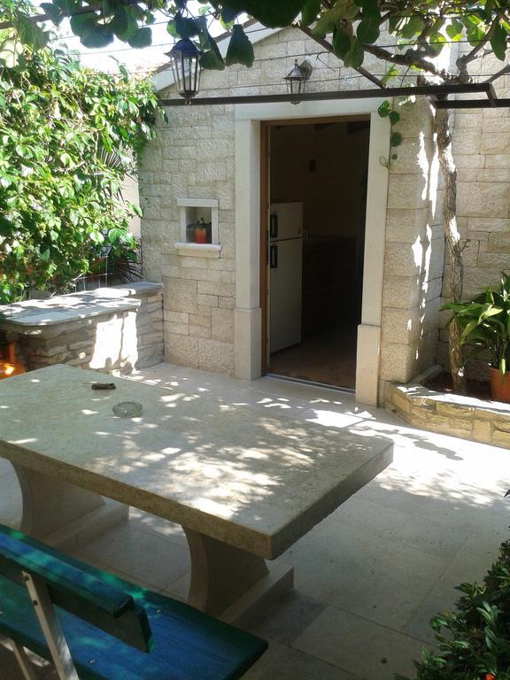 Apartments Ritosa بوريتش المظهر الخارجي الصورة