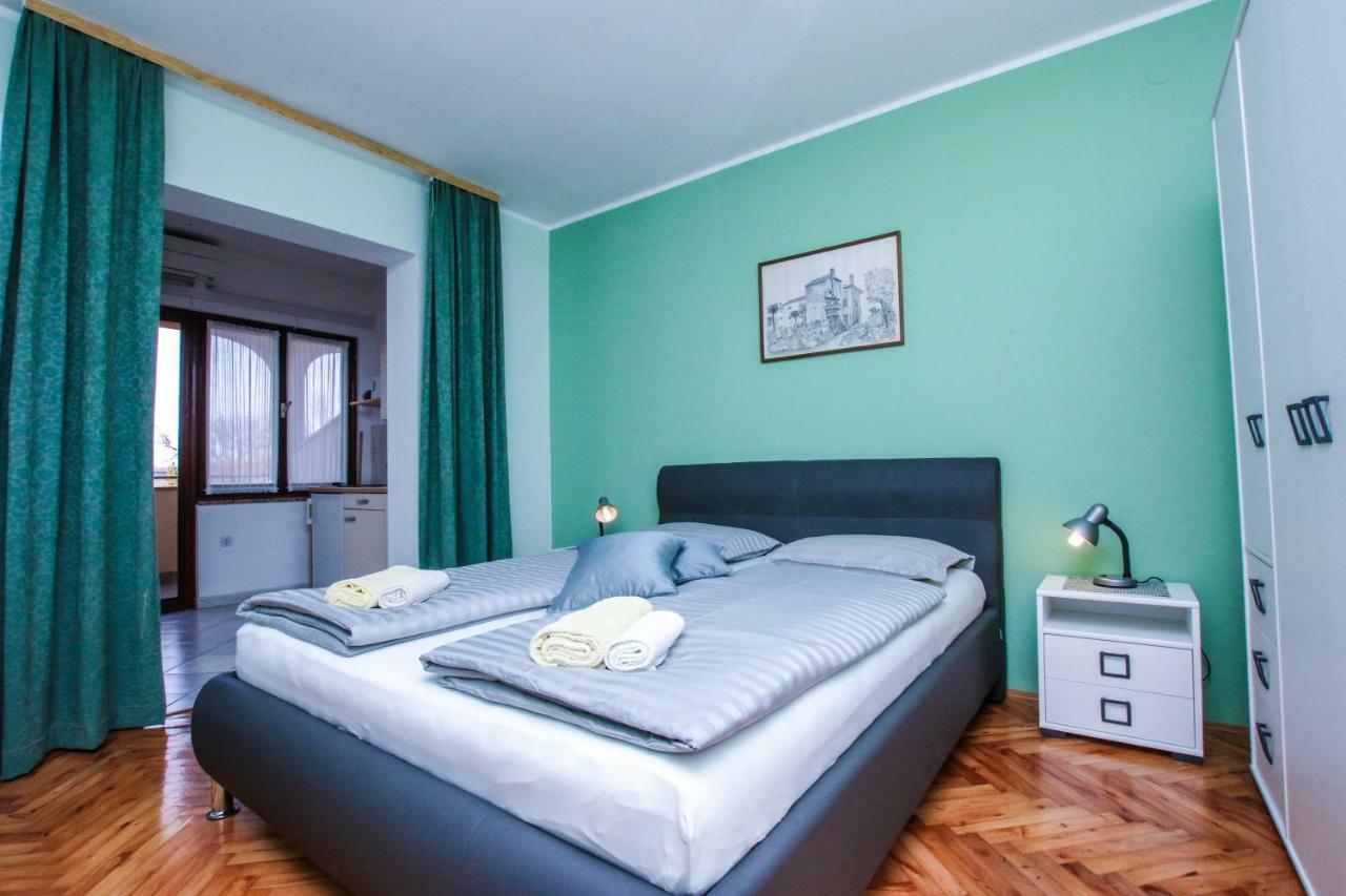 Apartments Ritosa بوريتش المظهر الخارجي الصورة
