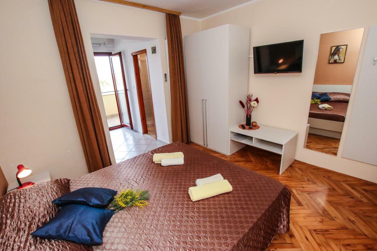 Apartments Ritosa بوريتش المظهر الخارجي الصورة
